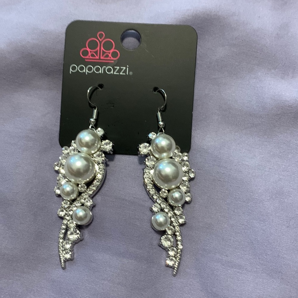 Paparazzi earrings